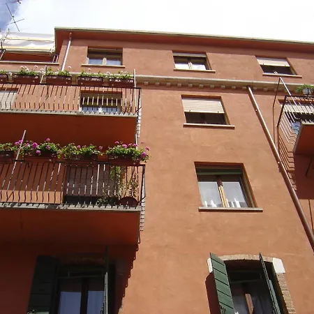 Guesthouse Alloggi Agli Artisti-2
